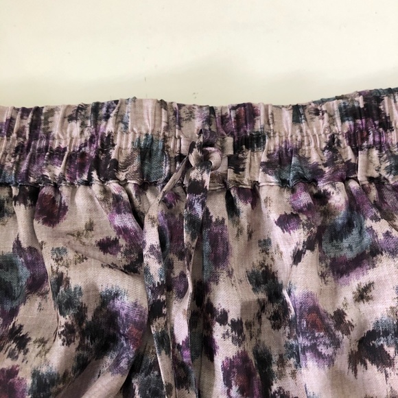 Zara Floral Silk Short M - Picture 3 of 6